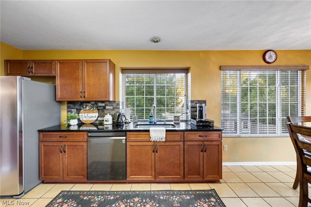 4851 Gateway Drive, Medina, OH 44256