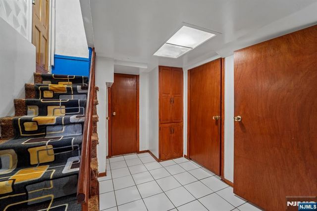 406-408 3rd Avenue, Newark, NJ 07107