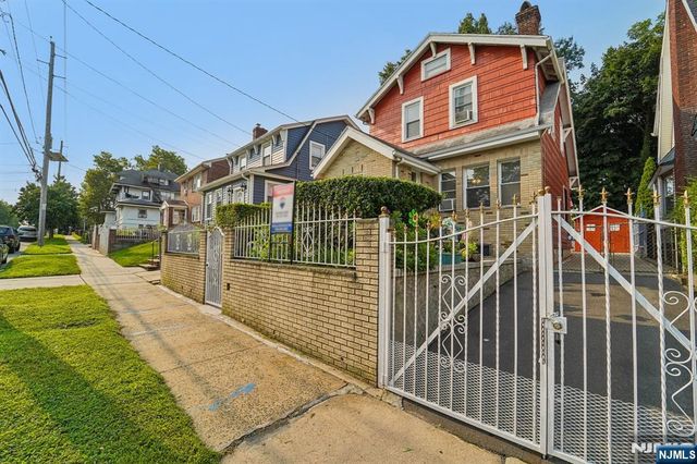 406-408 3rd Avenue, Newark, NJ 07107
