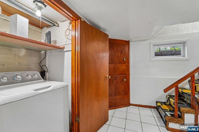 406-408 3rd Avenue, Newark, NJ 07107
