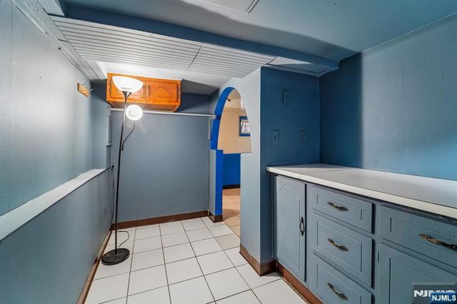 406-408 3rd Avenue, Newark, NJ 07107