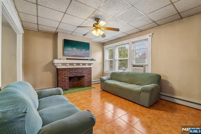 406-408 3rd Avenue, Newark, NJ 07107
