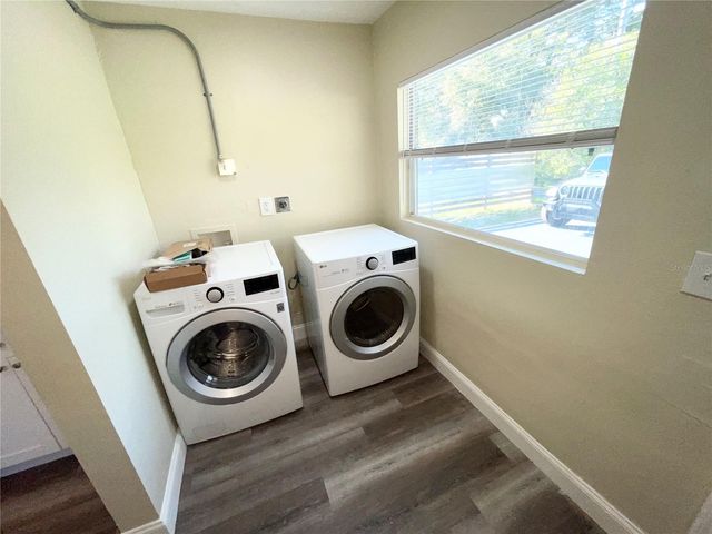 1121 10TH AVENUE S, St Petersburg, FL 33705