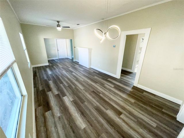 1121 10TH AVENUE S, St Petersburg, FL 33705