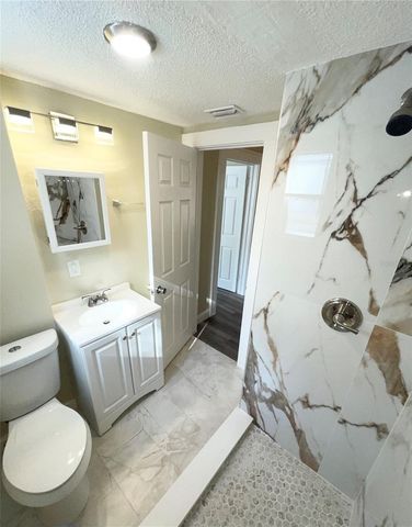 1121 10TH AVENUE S, St Petersburg, FL 33705