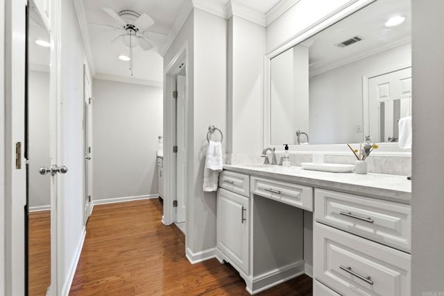 2 Greathouse Bend, Little Rock, AR 72207