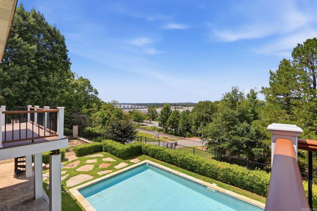 2 Greathouse Bend, Little Rock, AR 72207