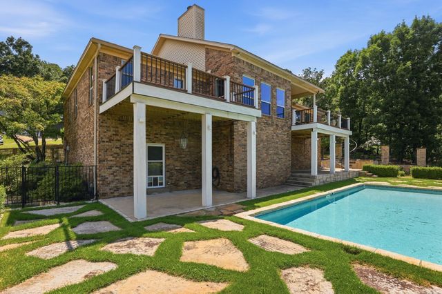 2 Greathouse Bend, Little Rock, AR 72207