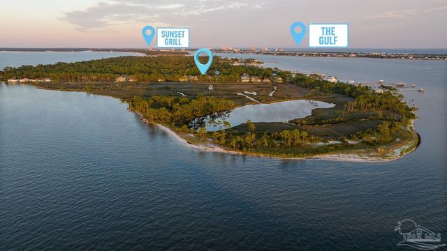 5314 North Shore Rd, Pensacola, FL 32507