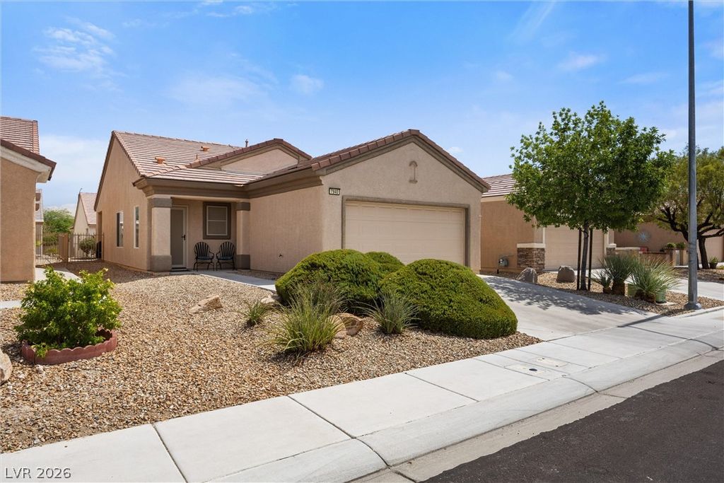 7940 Fantail Drive, North Las Vegas, NV 89084 — exterior