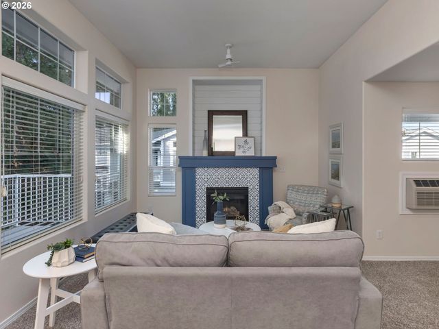 16248 Sw AUDUBON St 204, Beaverton, OR 97003