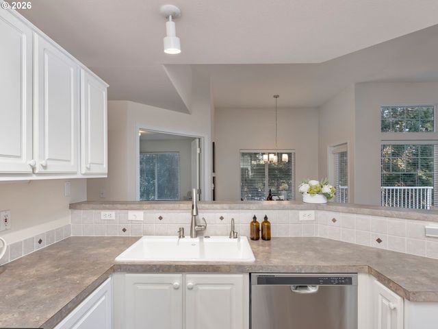 16248 Sw AUDUBON St 204, Beaverton, OR 97003