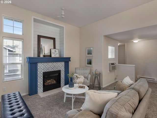 16248 Sw AUDUBON St 204, Beaverton, OR 97003