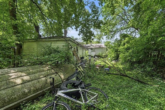 16192 Fenton Street, Detroit, MI 48219