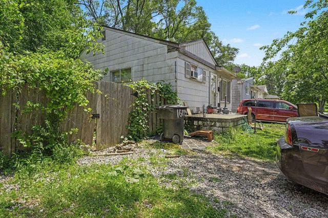 16192 Fenton Street, Detroit, MI 48219