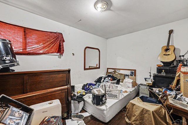 16192 Fenton Street, Detroit, MI 48219