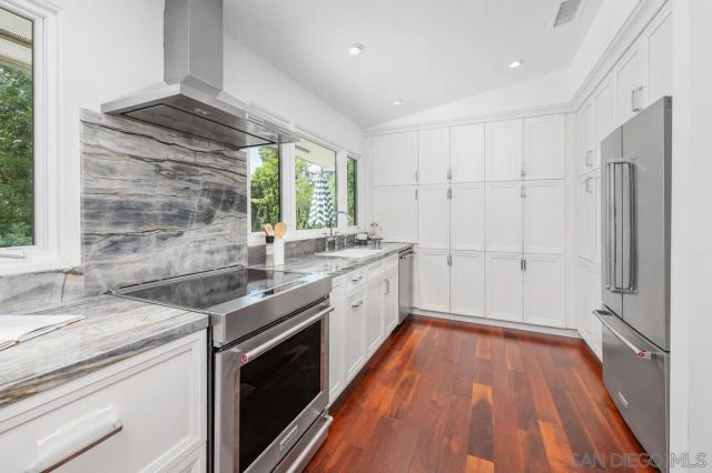 16902 Via de Santa Fe 4, Rancho Santa Fe, CA 92067