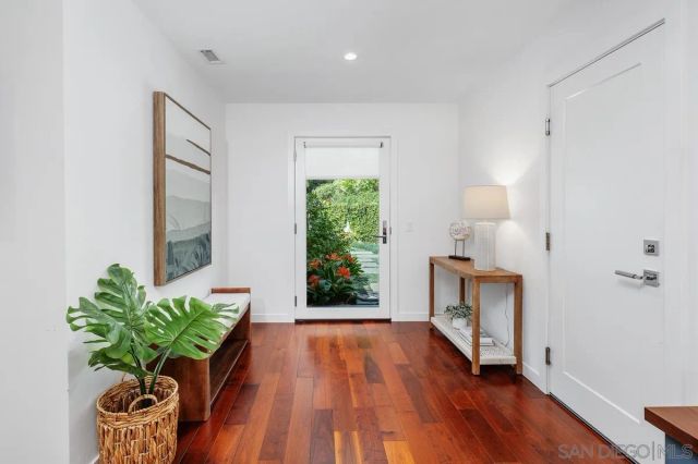 16902 Via de Santa Fe 4, Rancho Santa Fe, CA 92067