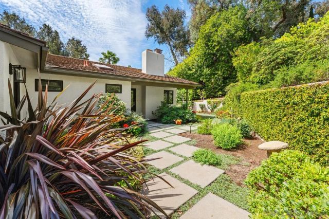 16902 Via de Santa Fe 4, Rancho Santa Fe, CA 92067