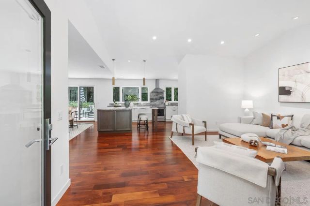 16902 Via de Santa Fe 4, Rancho Santa Fe, CA 92067