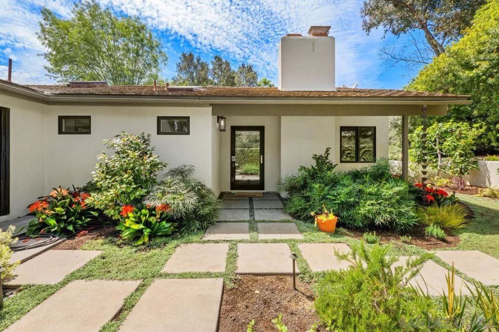 16902 Via de Santa Fe 4, Rancho Santa Fe, CA 92067