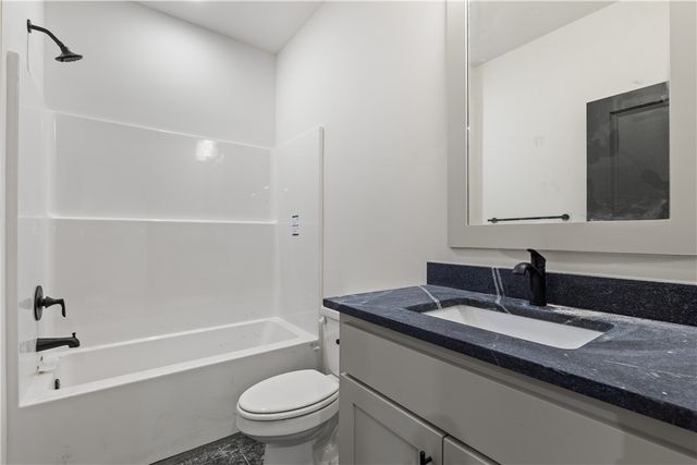 1081 Whistler Street, Bentonville, AR 72713