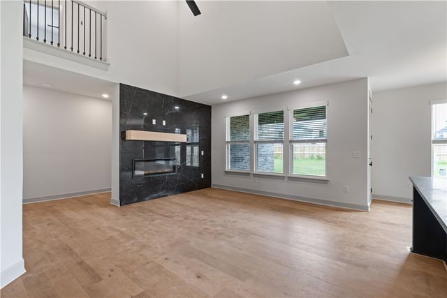 1081 Whistler Street, Bentonville, AR 72713