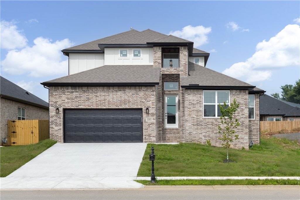 1081 Whistler Street, Bentonville, AR 72713
