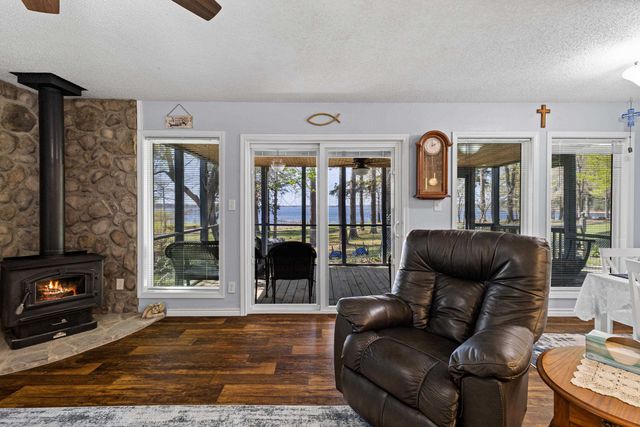 592 Shadywood, Avinger, TX 75630