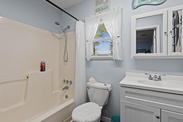 592 Shadywood, Avinger, TX 75630