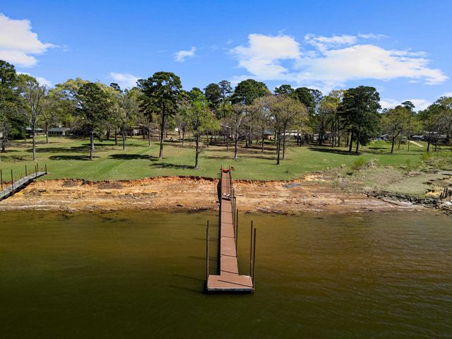 592 Shadywood, Avinger, TX 75630