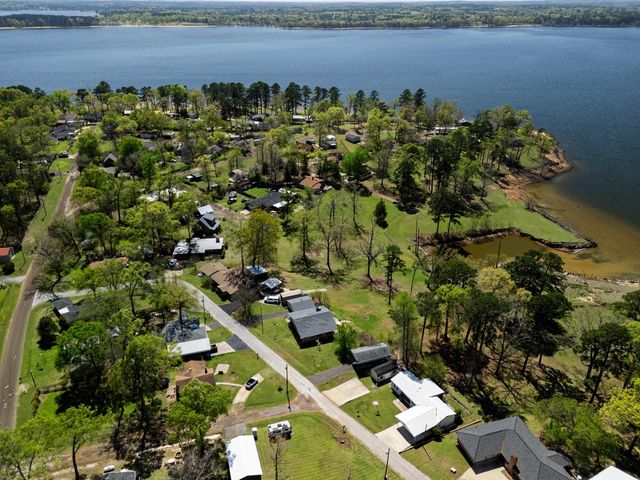 592 Shadywood, Avinger, TX 75630