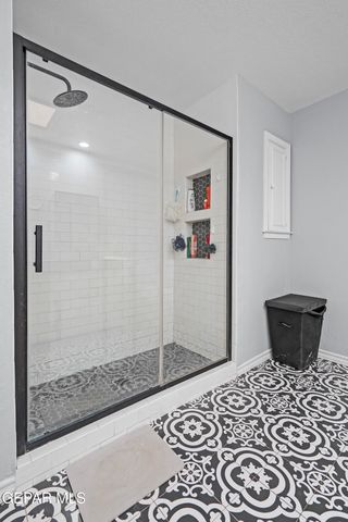 6000 CAMINO ALEGRE Drive, El Paso, TX 79912