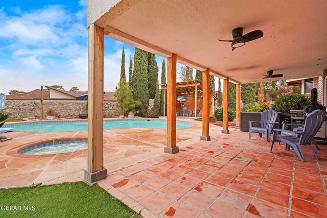 6000 CAMINO ALEGRE Drive, El Paso, TX 79912