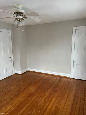 207 Ferguson AVE, Newport News, VA 23601