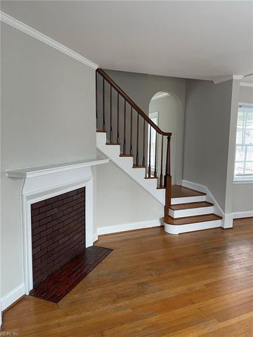207 Ferguson AVE, Newport News, VA 23601