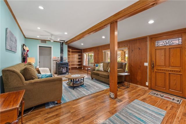 19160 Ingomar Street, Reseda Ranch, CA 91335