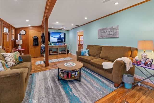 19160 Ingomar Street, Reseda Ranch, CA 91335