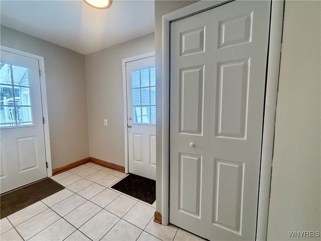 109 Pearce Dr, Amherst, NY 14226