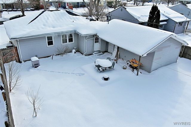 109 Pearce Dr, Amherst, NY 14226