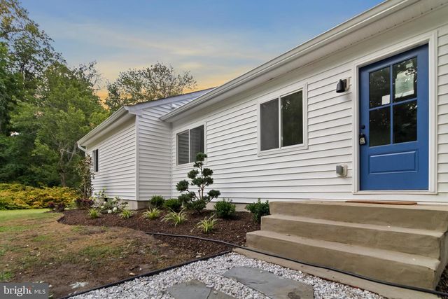 333 BAY AVE, Prince Frederick, MD 20678