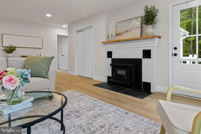 333 BAY AVE, Prince Frederick, MD 20678