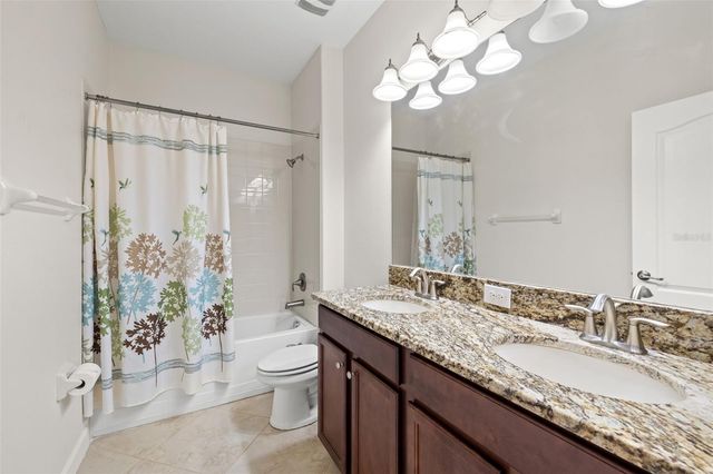 19476 PADDOCK VIEW DRIVE, Tampa, FL 33647