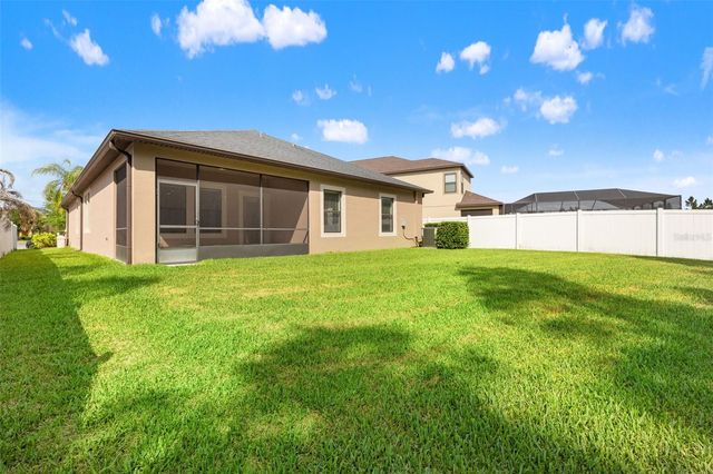 19476 PADDOCK VIEW DRIVE, Tampa, FL 33647