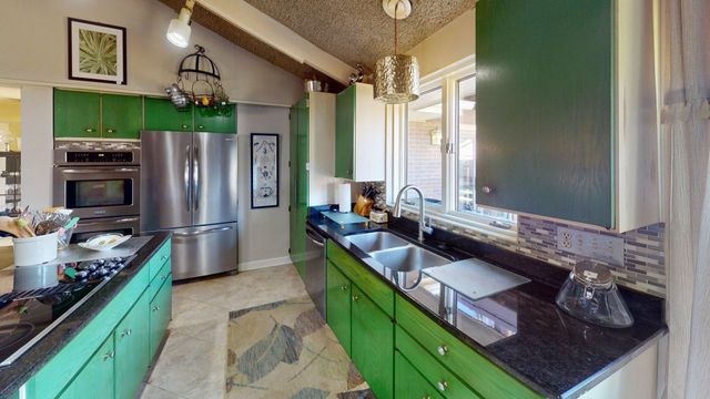 220 Nedra Drive, Barboursville, WV 25504