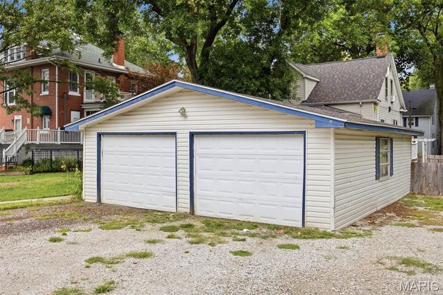 714 Cypress Street, Highland, IL 62249