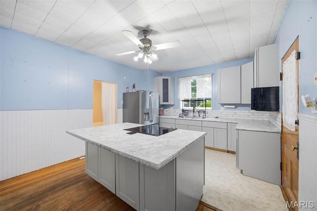 714 Cypress Street, Highland, IL 62249