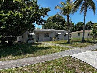 295 NW 189th Terrace, Miami Gardens, FL 33169