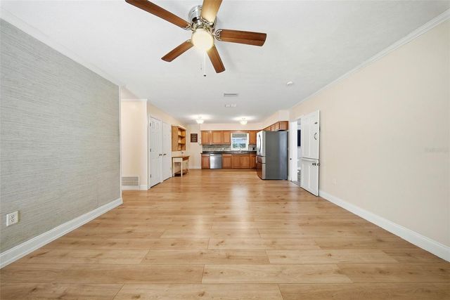 9403 OAK RIDGE AVENUE, Riverview, FL 33578