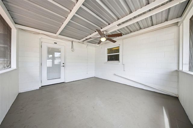 9403 OAK RIDGE AVENUE, Riverview, FL 33578